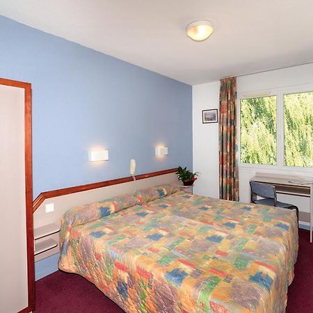 Hotel Saint Contard Lourdes Bagian luar foto